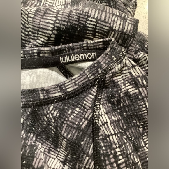 Lululemon Its Rulu Run Long Sleeve Shirt. Size 8. Release 2022. - Picture 7 of 11